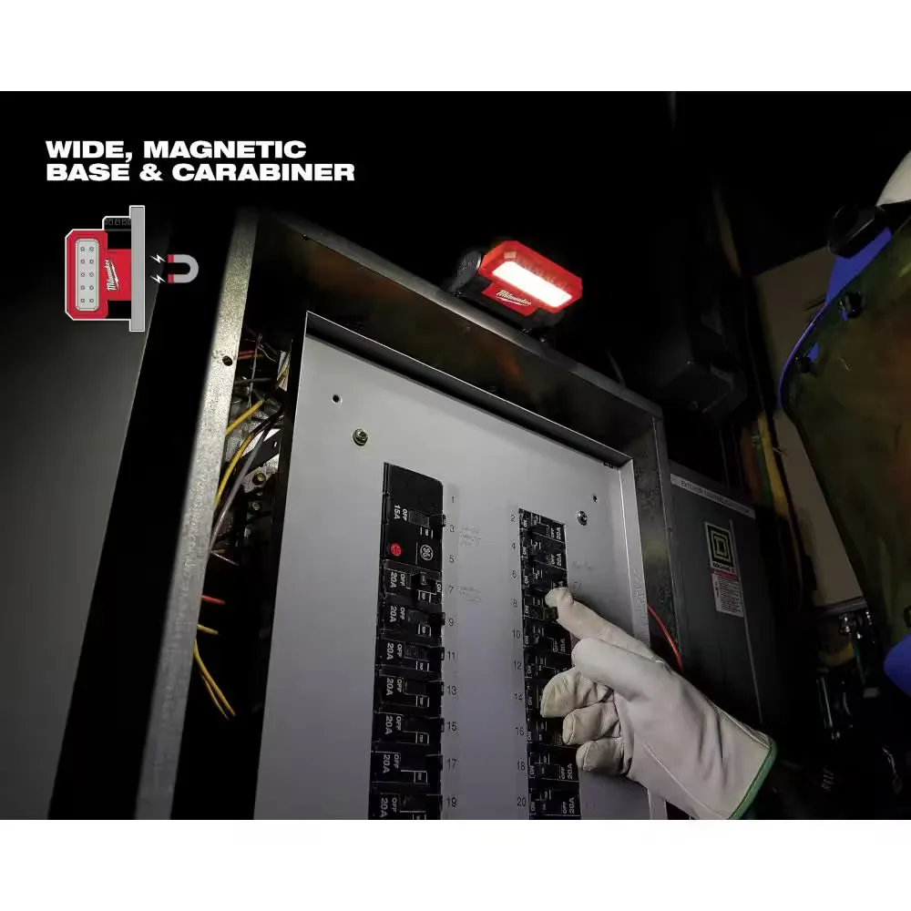 550 Lumens LED REDLITHIUM USB Pivoting Flood Light