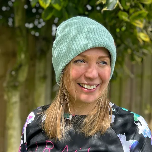 Ladies Oversized Beanie Hat - women's mountain bike gear