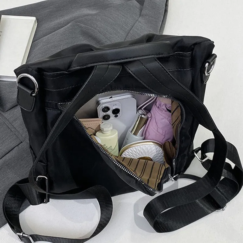 Lightweight and practical, stylish and generous! Multi-purpose large capacity lightweight shoulder bag, add color to your life.