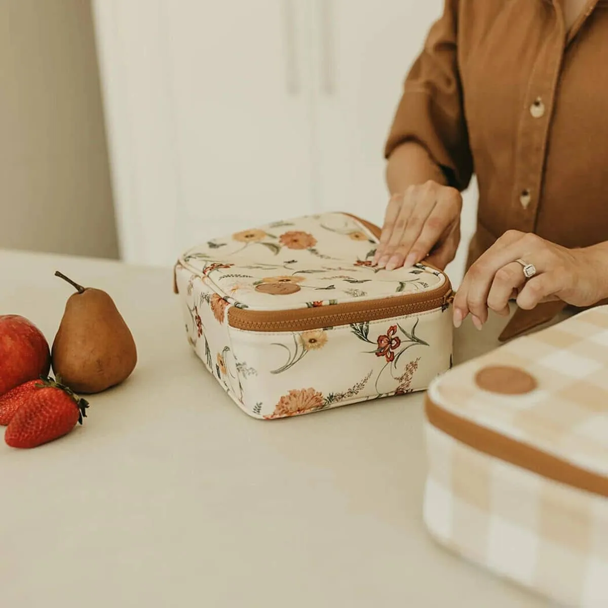 OiOi Mini Insulated Lunch Bag - Wildflower